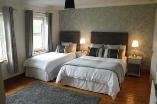 Отели типа «постель и завтрак» Doonard Manor B&B Craughwell Двухместный номер с 1 кроватью или 2 отдельными кроватями-5
